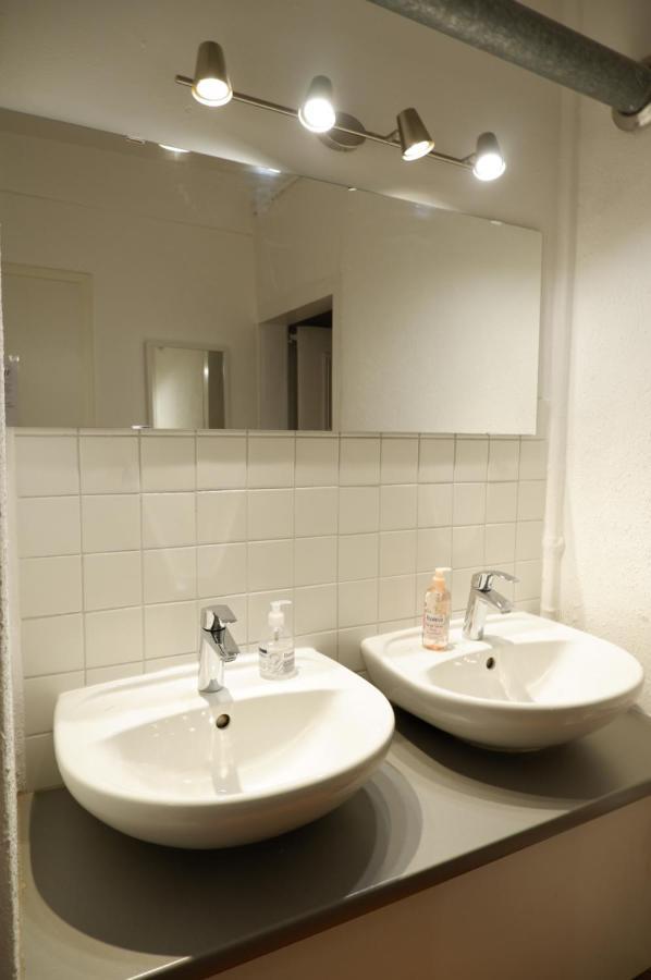 Privatzimmer In Bester Altstadtlage Tübingen Exterior foto
