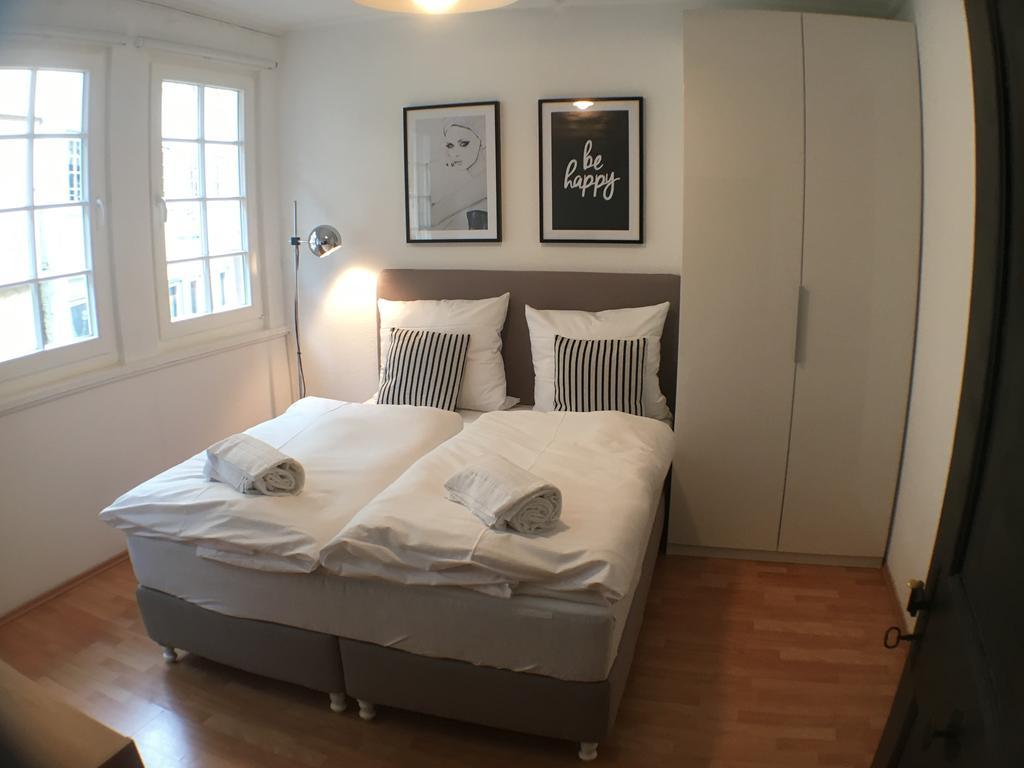 Privatzimmer In Bester Altstadtlage Tübingen Quarto foto